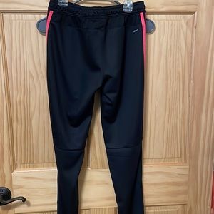 ADIDAS joggers w zip pockets climacool fabric